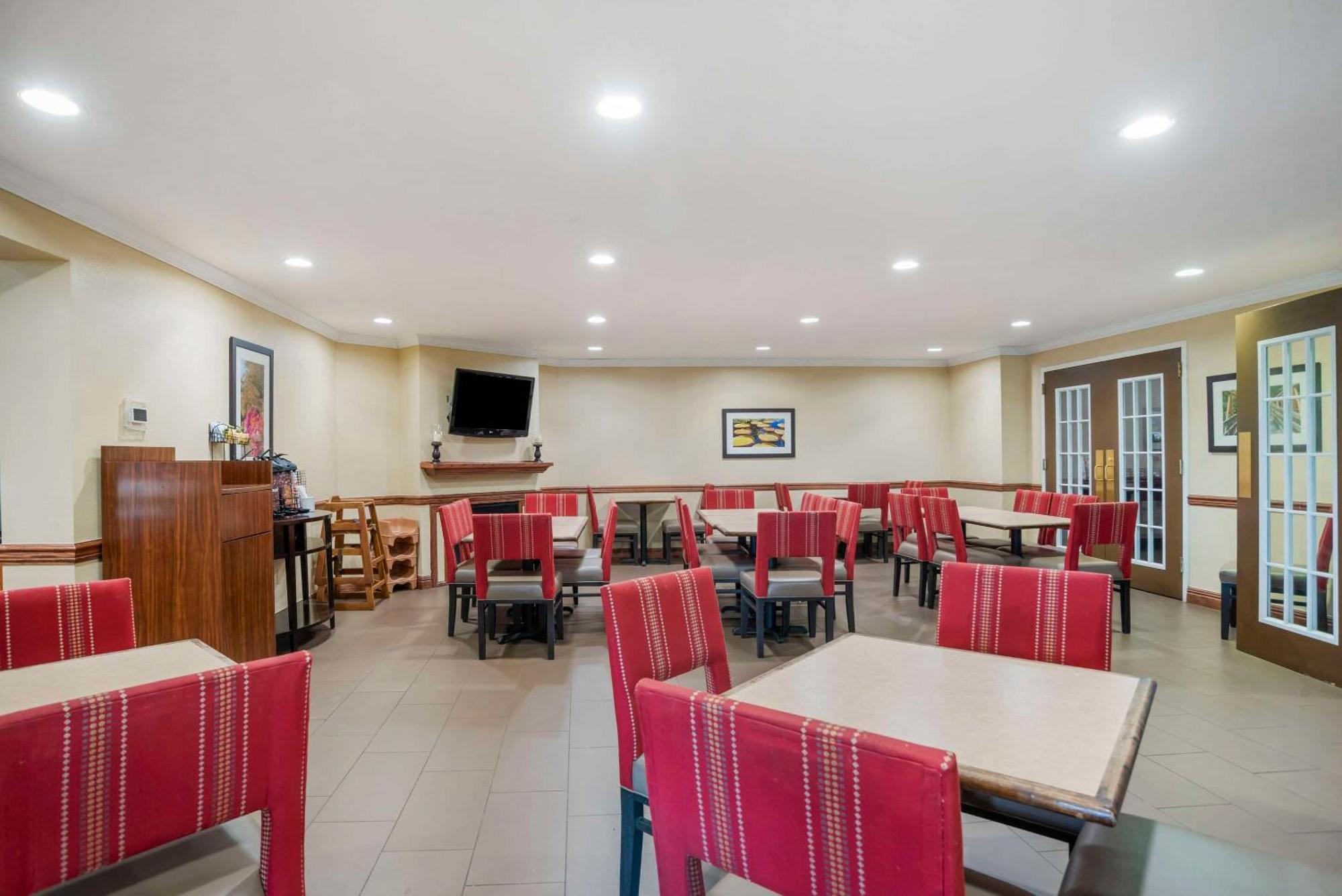 Comfort Inn & Suites Daphne Spanish Fort - Mobile East Eksteriør billede