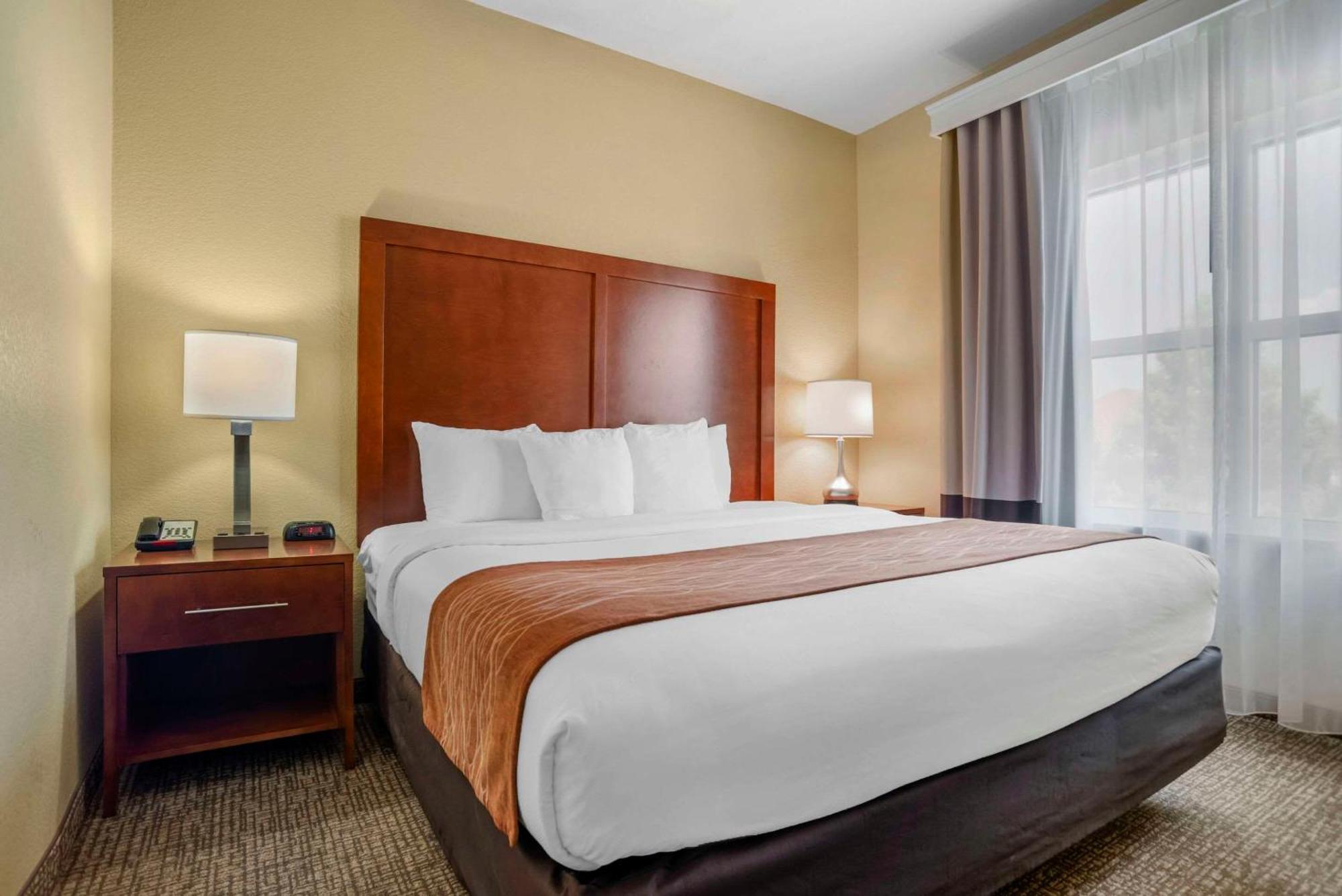 Comfort Inn & Suites Daphne Spanish Fort - Mobile East Eksteriør billede