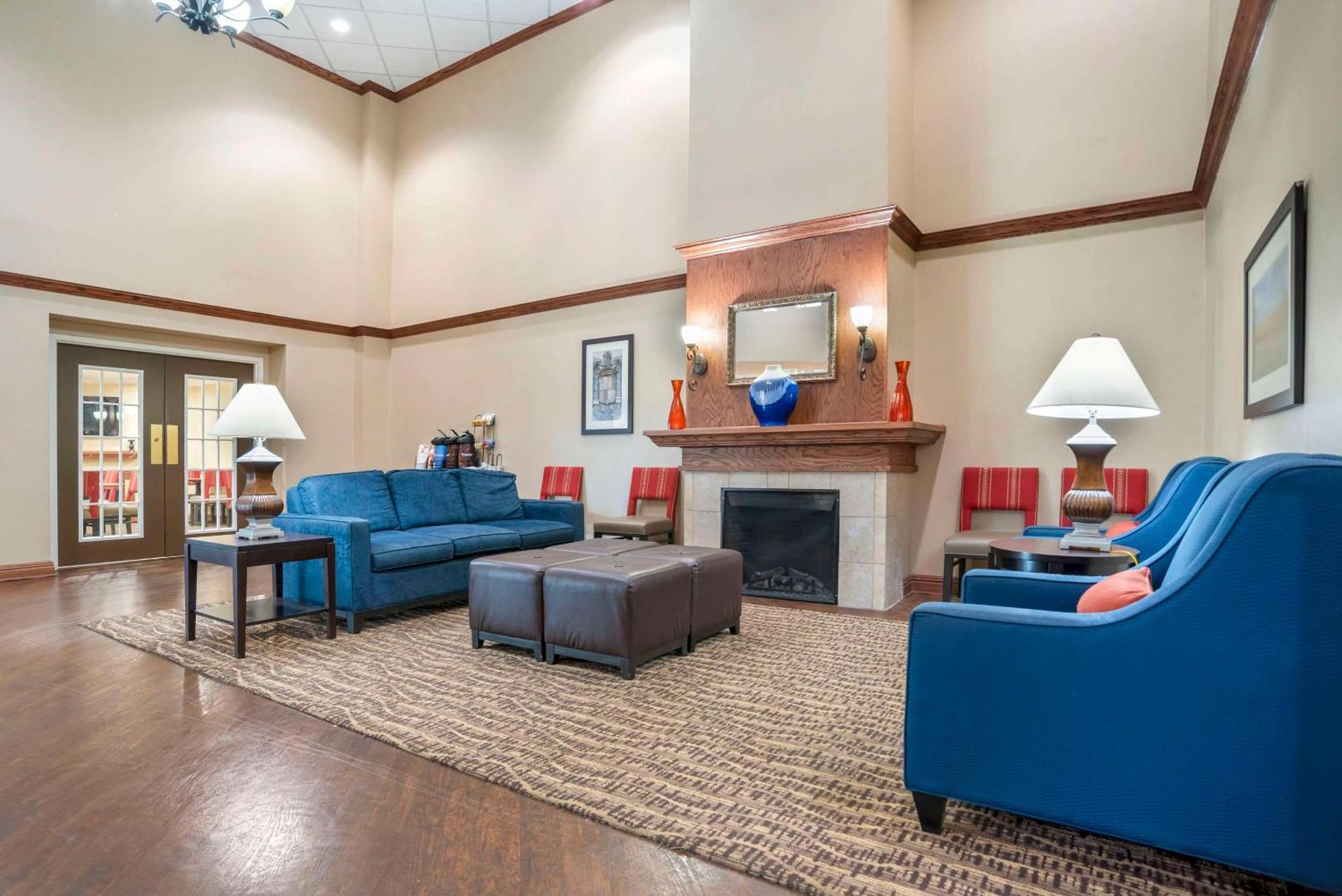 Comfort Inn & Suites Daphne Spanish Fort - Mobile East Eksteriør billede